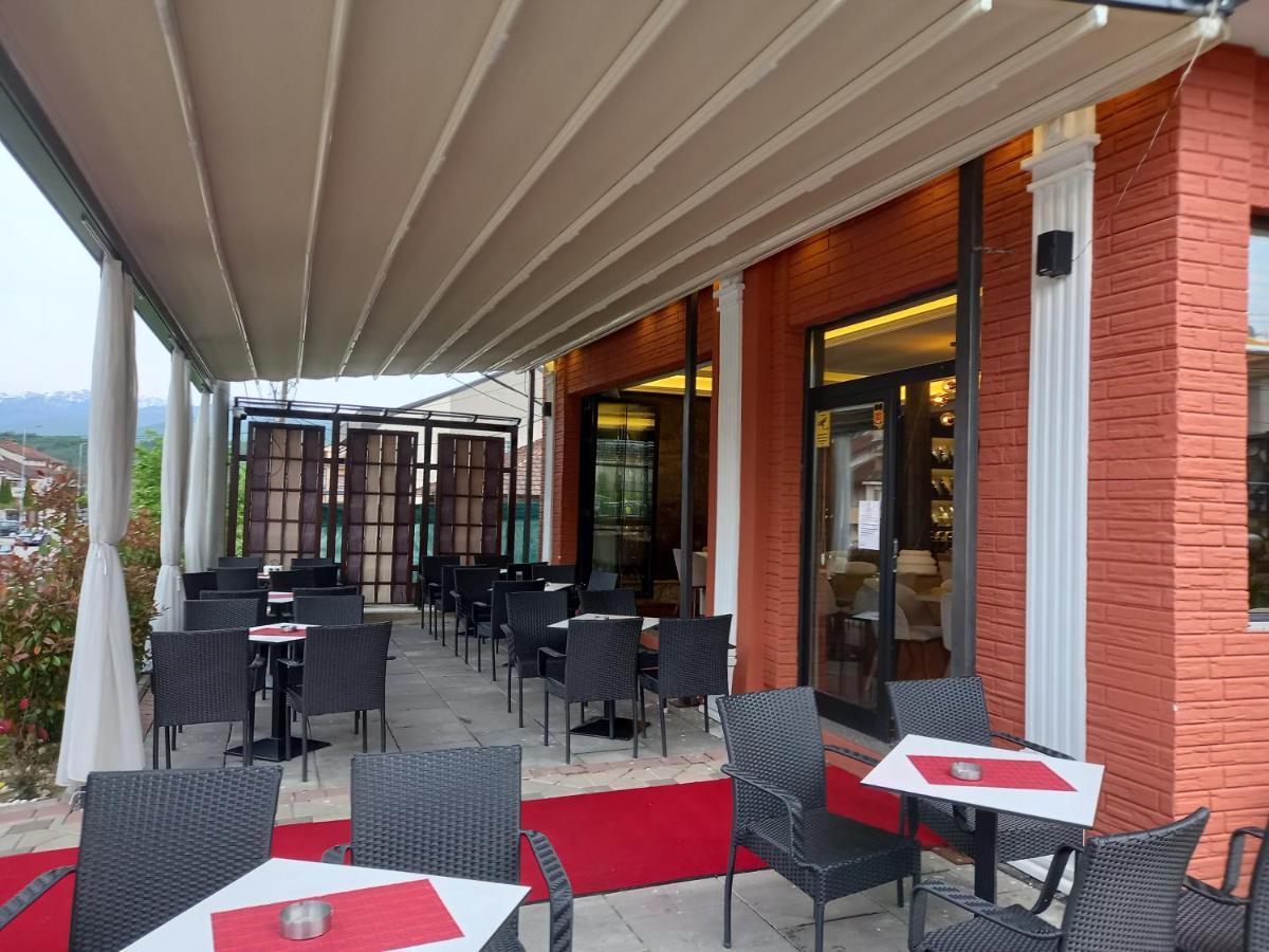 Conti Hotel & Restaurant Gjakova Экстерьер фото