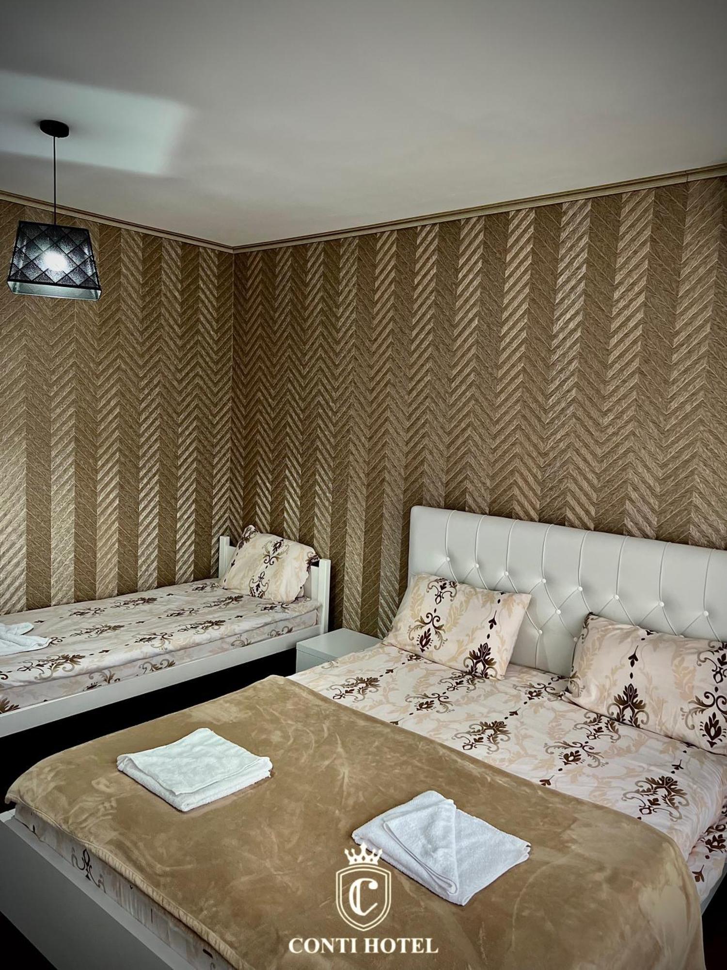 Conti Hotel & Restaurant Gjakova Экстерьер фото